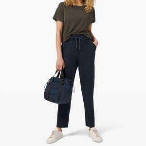 Lululemon Keep Moving Pant True Navy size 4 Full Length High Rise